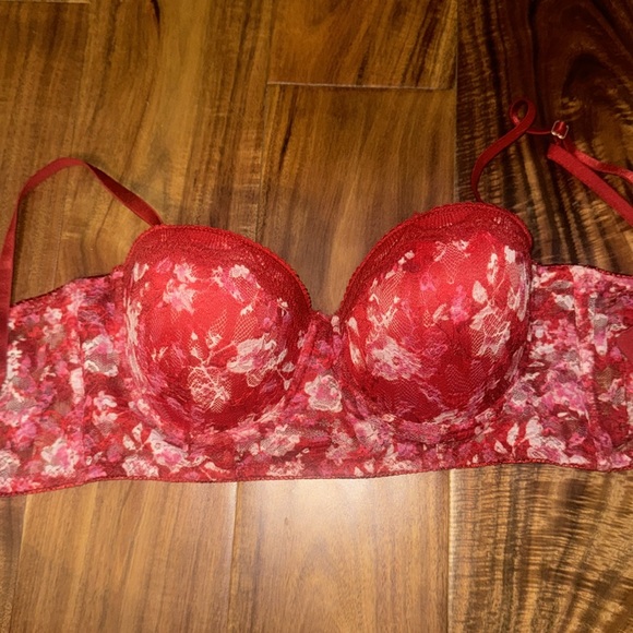 Jessica Simpson Floral Lace Bralette - Red - Picture 1 of 5